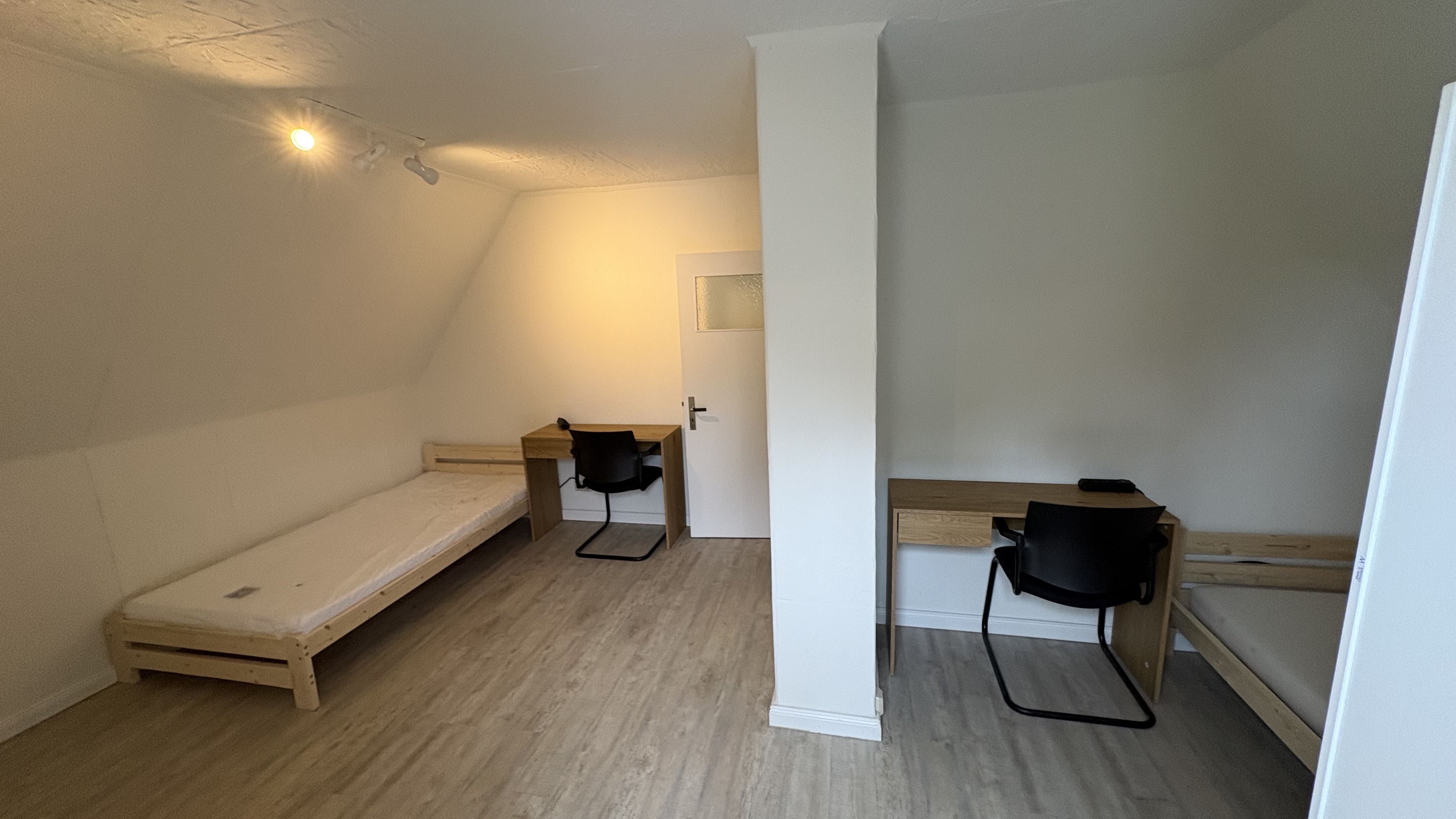 Friendly 20 m² shared room in Harburg